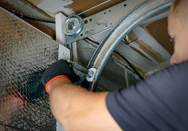 Affordable Garage Door Panel Replacement solutions in Indian Rocks Beach, FL